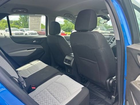 Used 2024 Chevrolet Equinox LS FWD image 11