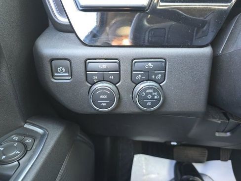 Used 2023 Chevrolet Silverado 1500 RST image 30