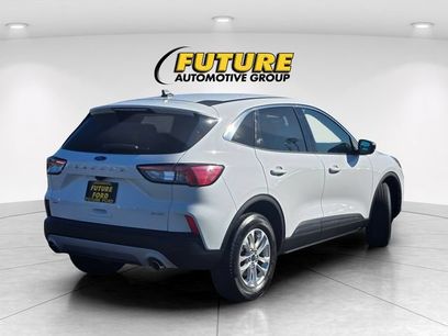 Certified 2022 Ford Escape SE