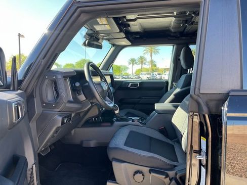 Used 2025 Ford Bronco Big Bend image 11