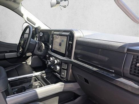 Used 2025 Ford F250 Lariat w/ Lariat Ultimate Package AWD/4WD image 18