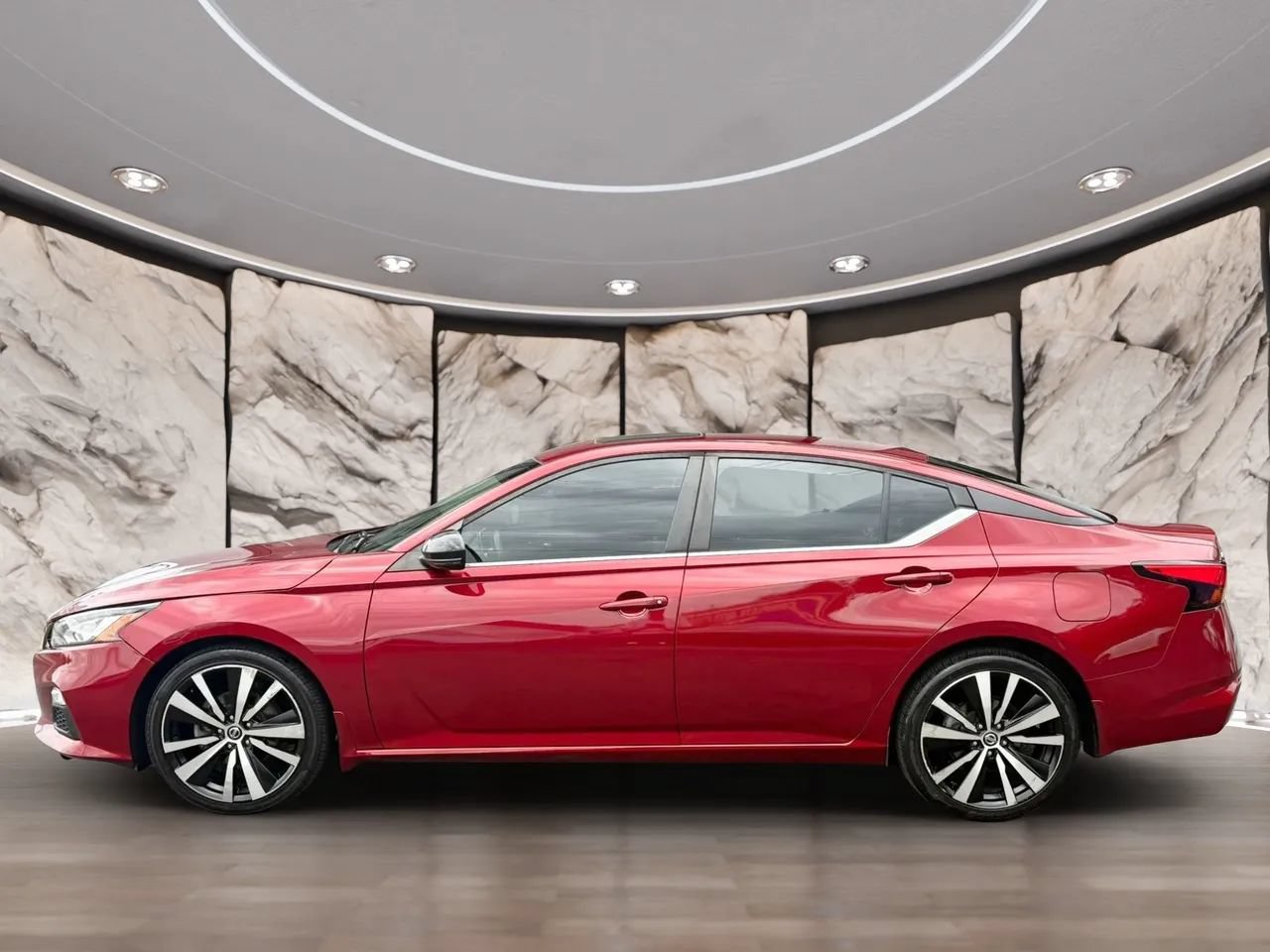 Used 2019 Nissan Altima 2.5 SR w/ SR Premium Package AWD/4WD image 4