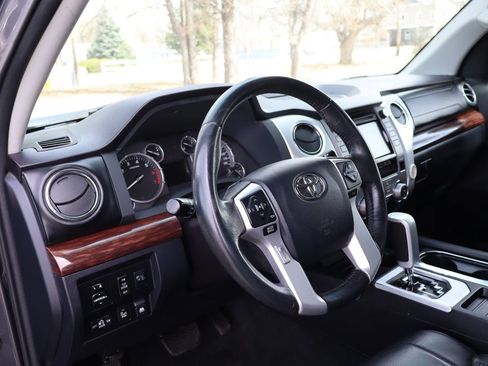 Used 2017 Toyota Tundra Limited image 16