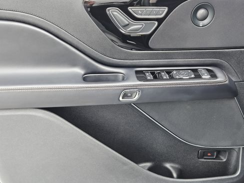 Used 2023 Lincoln Aviator Reserve w/ Equipment Group 201A image 24