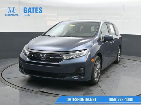 Certified 2025 Honda Odyssey Touring image 6