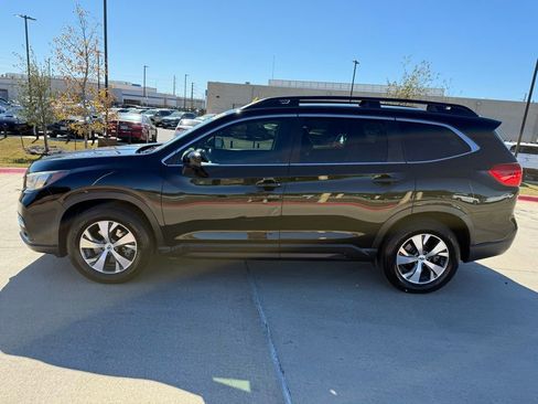 Used 2019 Subaru Ascent Premium w/ Popular Package #3 image 8