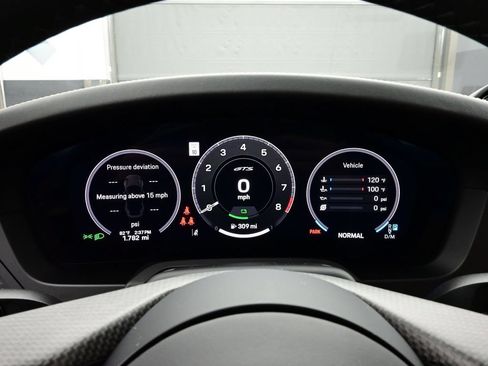 Certified 2026 Porsche 911 Targa 4 GTS AWD/4WD image 9
