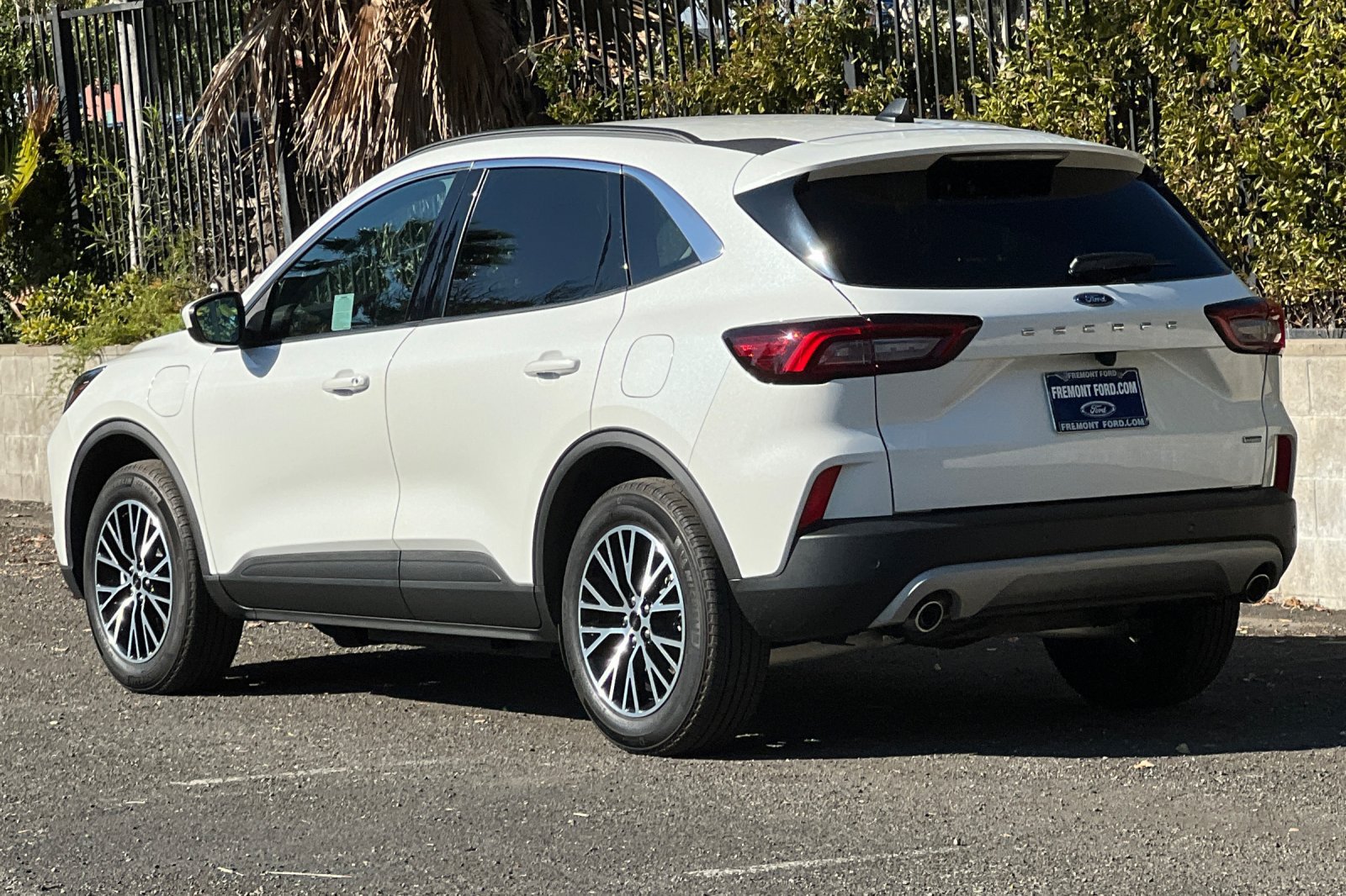 Certified 2024 Ford Escape SE FWD image 5