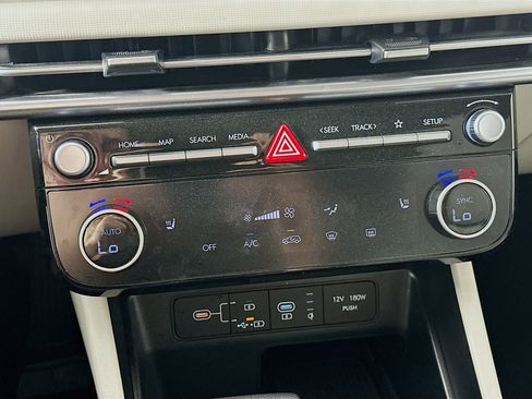 Used 2025 Hyundai Tucson SEL FWD image 23