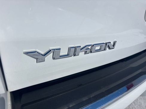 Used 2019 GMC Yukon Denali w/ Denali Ultimate Package image 22