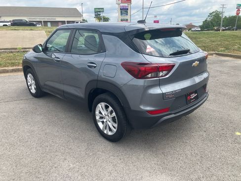 Used 2022 Chevrolet TrailBlazer LS FWD image 5