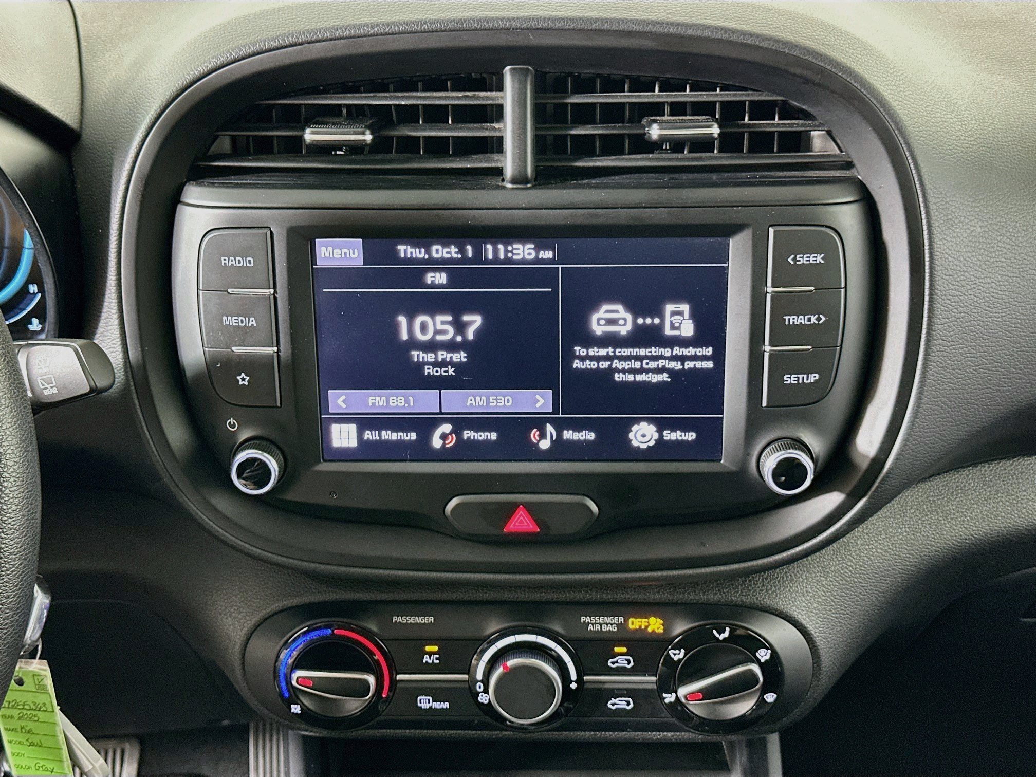 Used 2025 Kia Soul LX w/ LX Technology Package FWD image 23