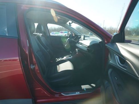 Used 2018 MAZDA CX-3 Touring image 19