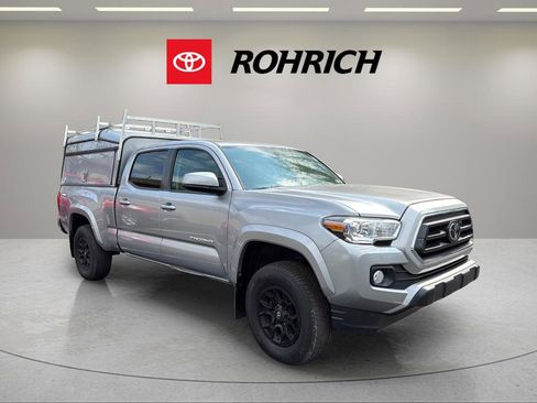 Used 2020 Toyota Tacoma SR5 image 4