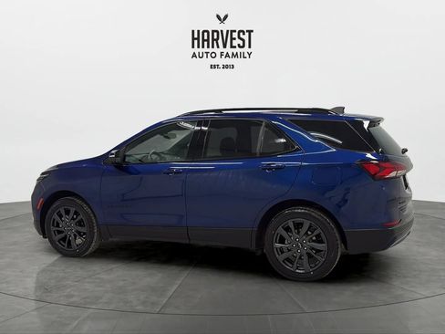 Used 2022 Chevrolet Equinox RS w/ RS Leather Package image 3