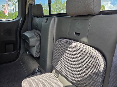 Used 2014 Nissan Frontier SV w/ SV Value Truck Package image 37