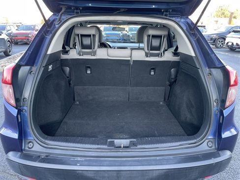 Used 2016 Honda HR-V EX image 36