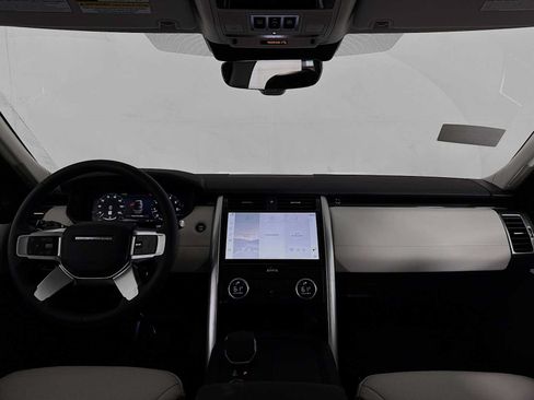 New 2025 Land Rover Discovery S AWD/4WD image 23