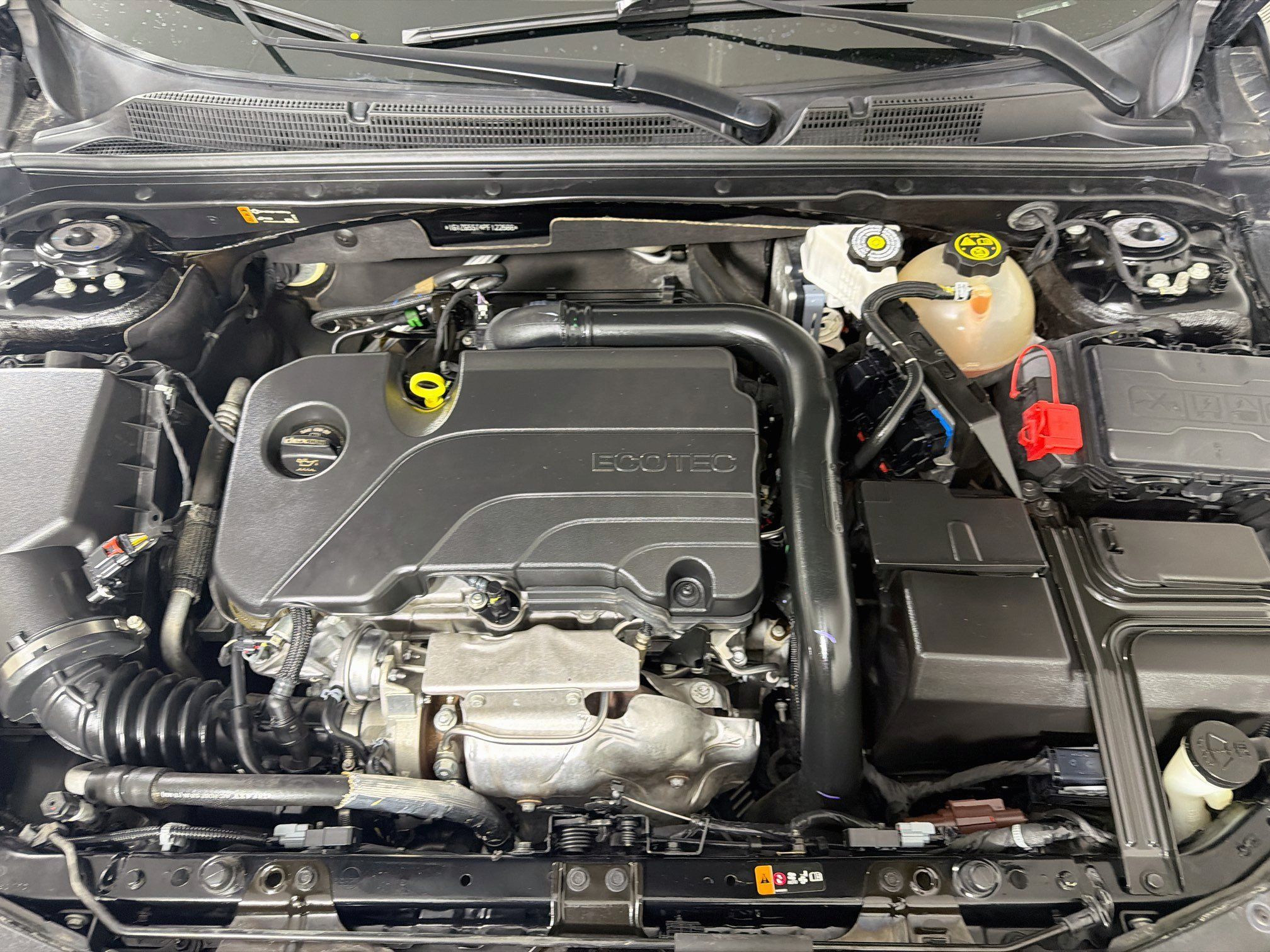 Used 2023 Chevrolet Malibu RS w/ LPO, Floor Liner Package FWD image 30