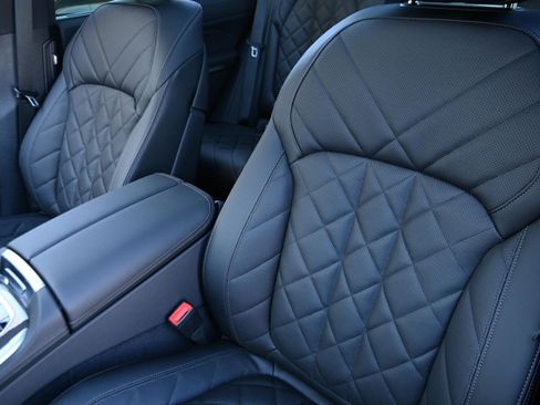 New 2026 BMW X5 M60i image 9