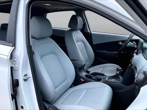 Used 2018 Hyundai Kona Limited FWD image 9