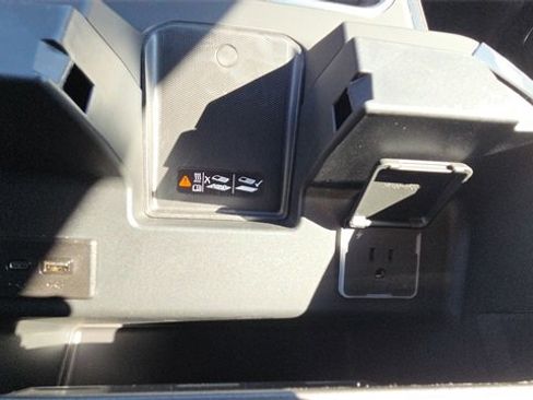 New 2026 GMC Sierra 2500 SLT w/ SLT Convenience Package image 30