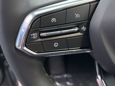 New 2026 Chevrolet Equinox LT w/ Safety and Technology Package AWD/4WD image 22