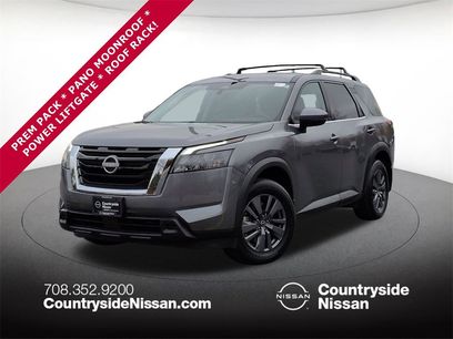 Used 2024 Nissan Pathfinder SV w/ SV Premium Package