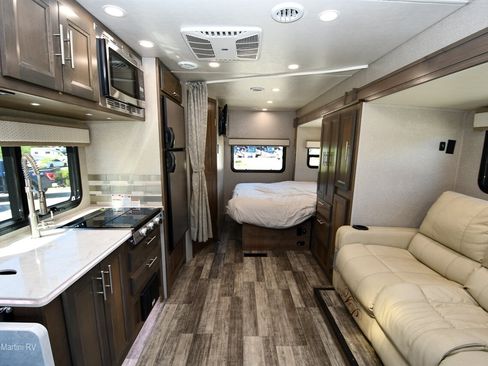 Used 2020 Mercedes-Benz Sprinter 3500 image 5