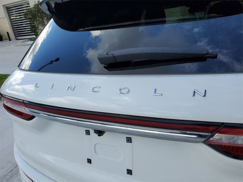 Used 2022 Lincoln Corsair Grand Touring w/ Elements Technology Bundle image 5