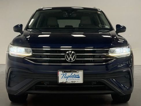 Used 2022 Volkswagen Tiguan SE w/ Panoramic Sunroof Package image 7