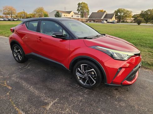 Used 2020 Toyota C-HR Limited image 8