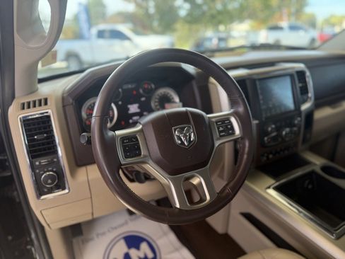 Used 2013 RAM 1500 Laramie w/ Convenience Group image 17