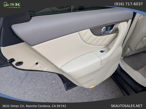 Used 2009 INFINITI FX35 AWD w/ Navigation Pkg image 28