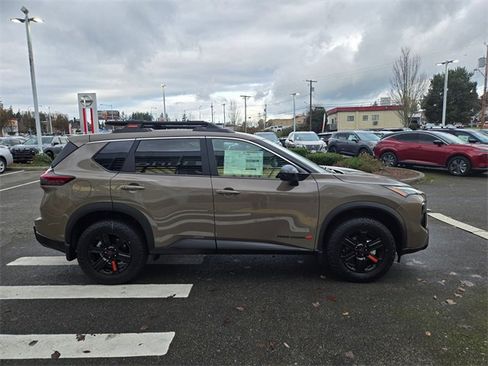 New 2026 Nissan Rogue Rock Creek image 4