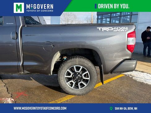 Used 2019 Toyota Tundra Limited w/ Limited Premium Package image 4