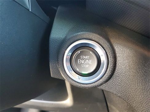 Used 2022 Chevrolet TrailBlazer LT w/ Convenience Package image 27