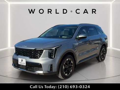 Used 2025 Kia Sorento S w/ Panoramic Sunroof Package FWD image 7