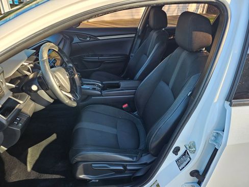 Used 2021 Honda Civic Sport image 10