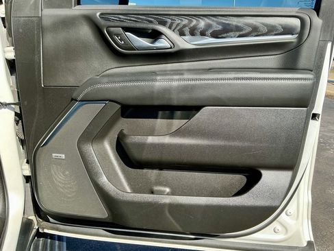 Used 2022 GMC Yukon Denali w/ Denali Ultimate Package image 22