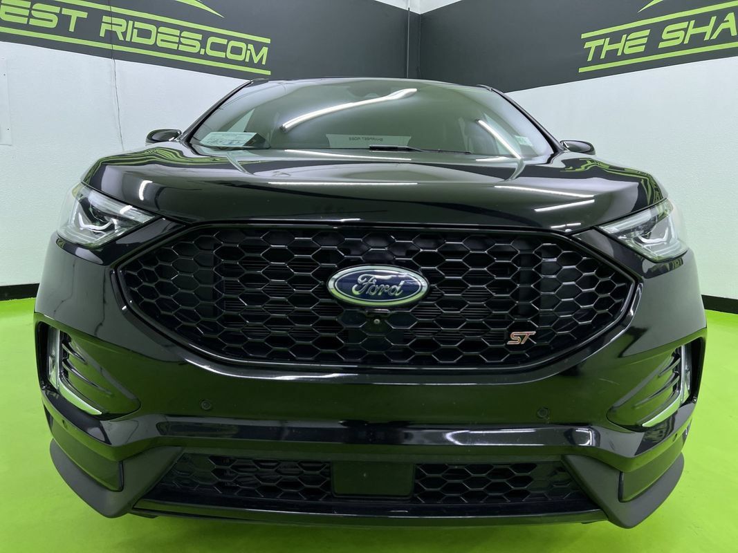 Used 2022 Ford Edge ST w/ Equipment Group 401A AWD/4WD image 3