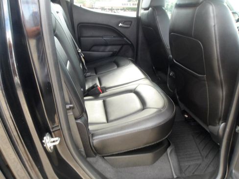 Used 2020 Chevrolet Colorado ZR2 w/ ZR2 Midnight Special Edition image 8