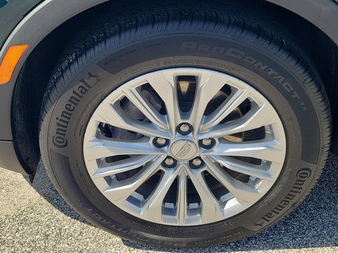 Used 2024 Cadillac XT4 Luxury FWD image 7