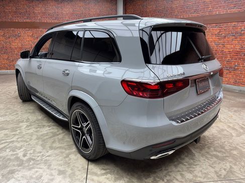 New 2026 Mercedes-Benz GLS 450 4MATIC image 2