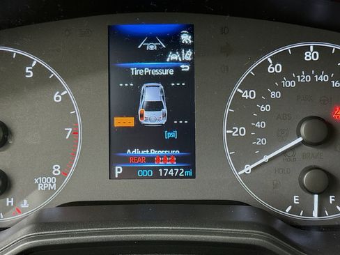 Used 2025 Toyota Corolla LE FWD image 18