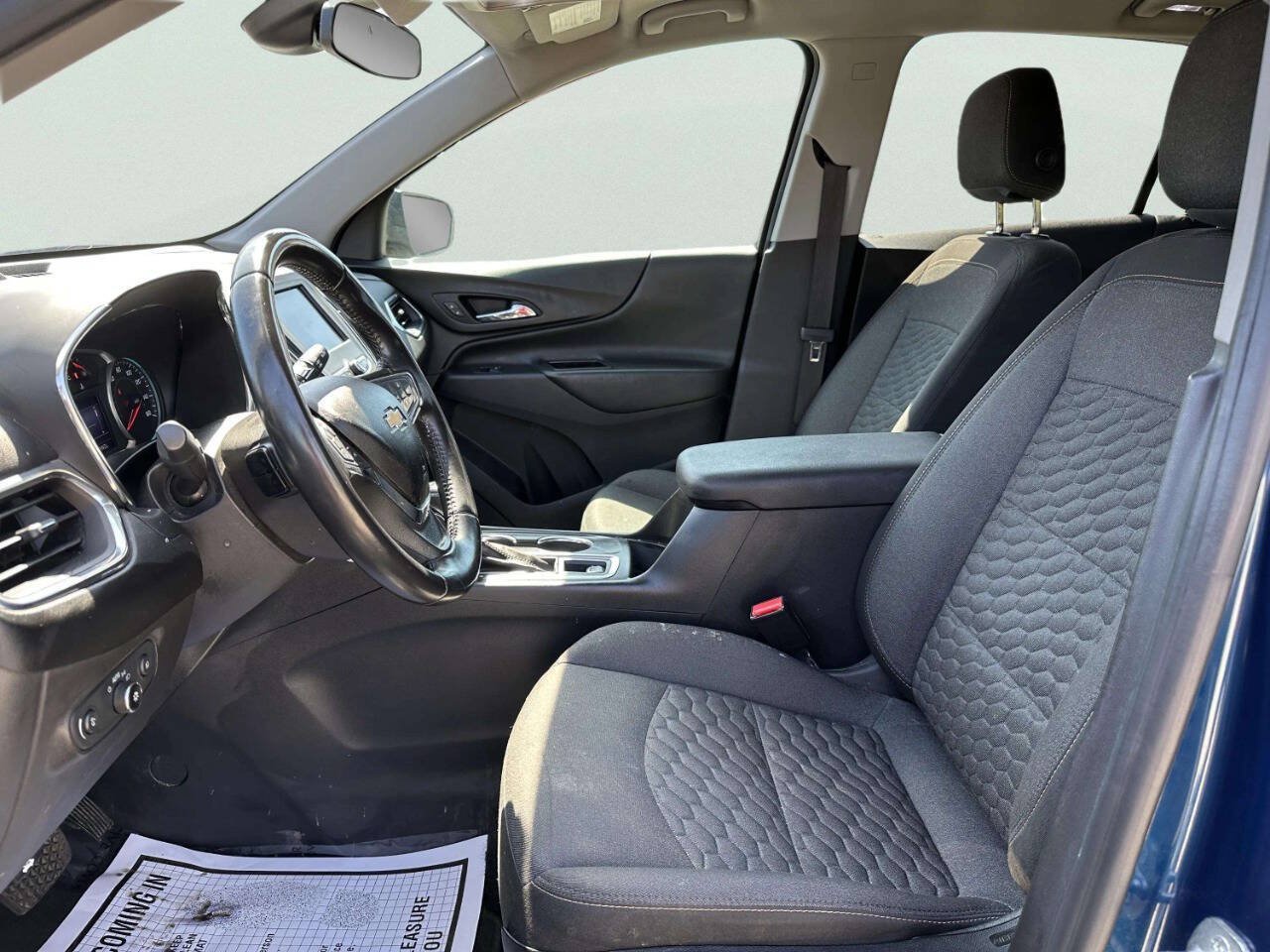 Used 2020 Chevrolet Equinox LT FWD image 11