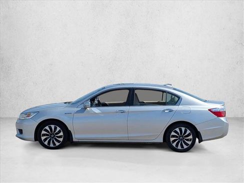 Used 2015 Honda Accord Touring image 8
