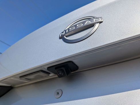 Used 2025 Nissan Versa S FWD image 14