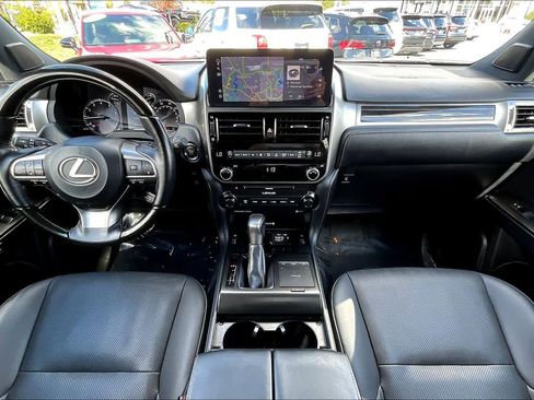 Used 2022 Lexus GX 460 Premium image 15