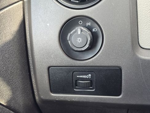 Used 2009 Ford F150 XL image 12